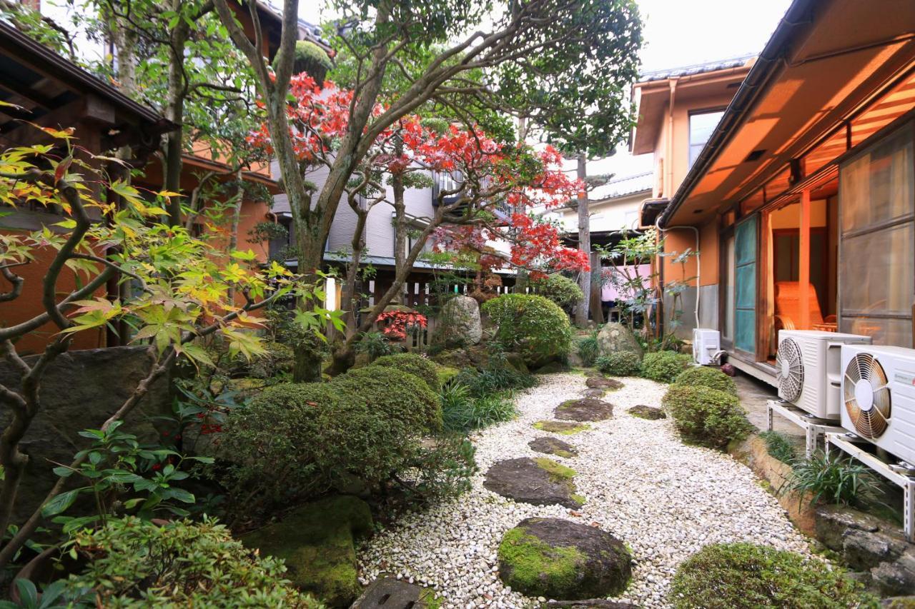 ホテル 群鶴亭 朝来市 エクステリア 写真